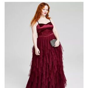 Fitted bodice ruffled skirt gown perfect for formal events, prom, bridesmaids.